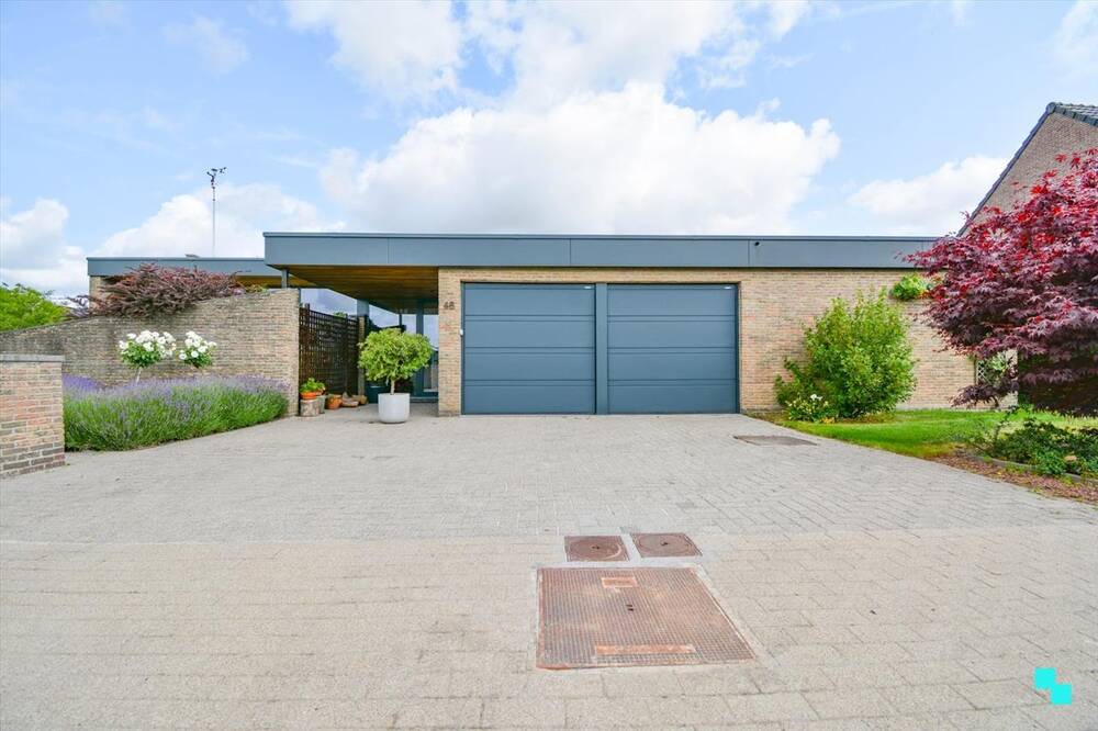 Huis te koop in Hooglede 8830 440000.00€ 3 slaapkamers 239.00m² - Zoekertje 497424