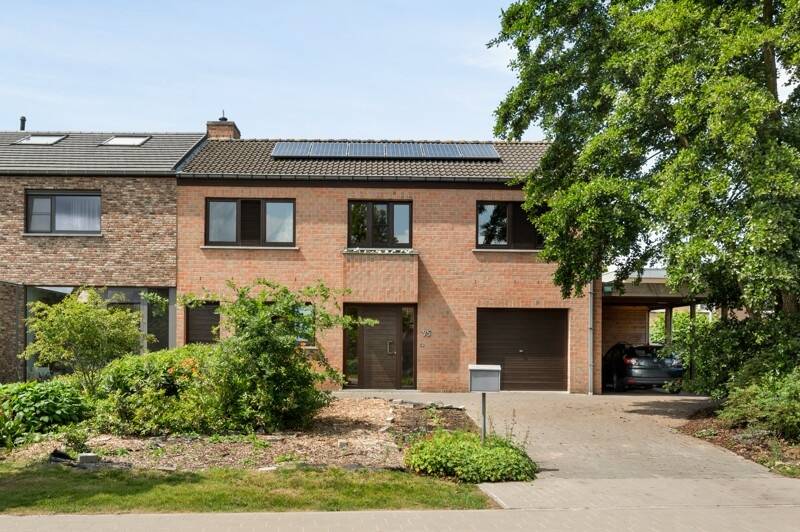 Huis te in Roeselare 8800 385000.00€ 4 slaapkamers 210.00m² - Zoekertje 496436