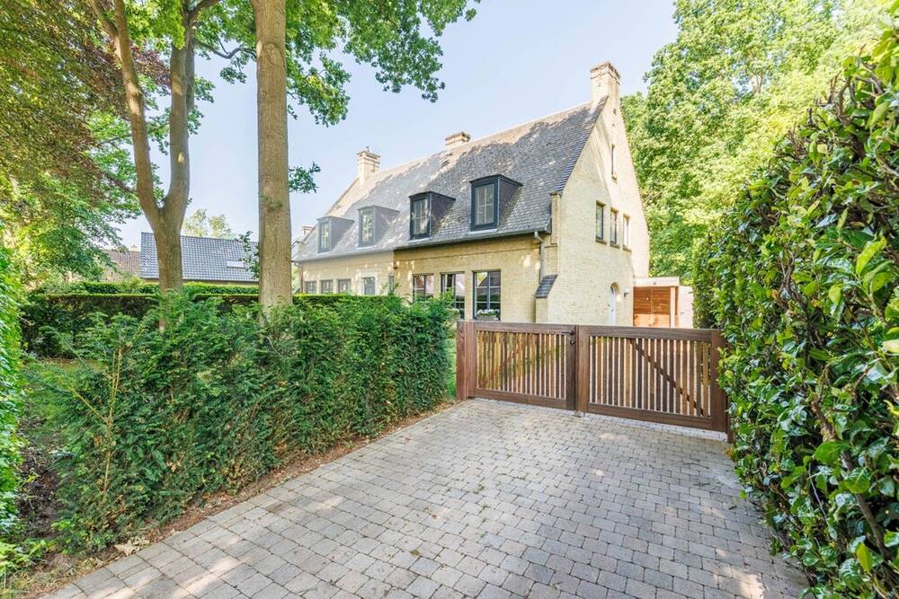 Huis te in Assebroek 8310 419000.00€ 2 slaapkamers 158.00m² - Zoekertje 496197
