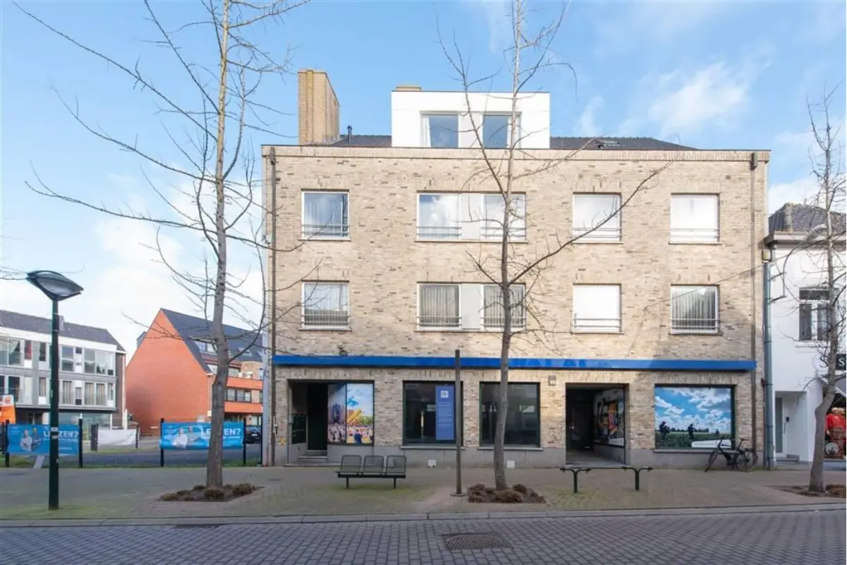 Handelszaak te  koop in Torhout 8820 595000.00€  slaapkamers m² - Zoekertje 496721