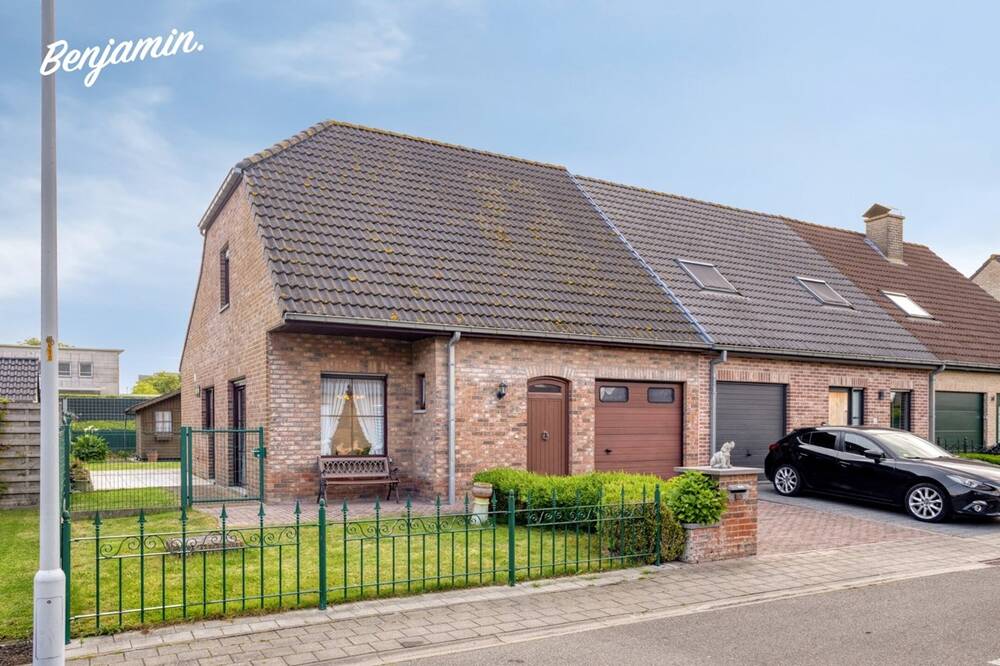 Huis te koop in Ieper 8900 249000.00€ 2 slaapkamers 159.00m² - Zoekertje 496226