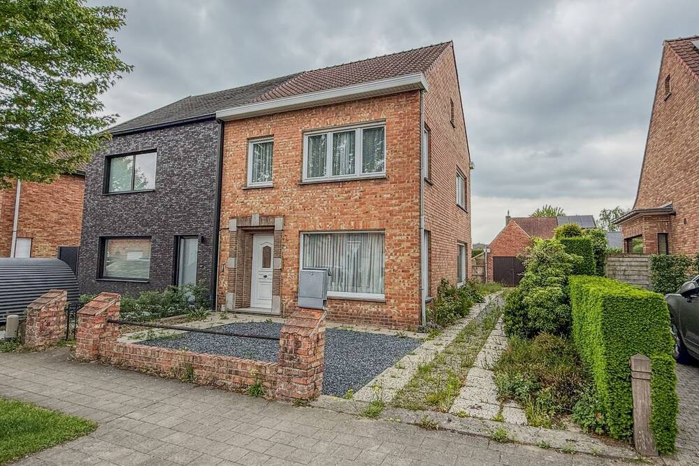 Huis te koop in Sint-Andries 8200 375000.00€ 3 slaapkamers 128.00m² - Zoekertje 496430