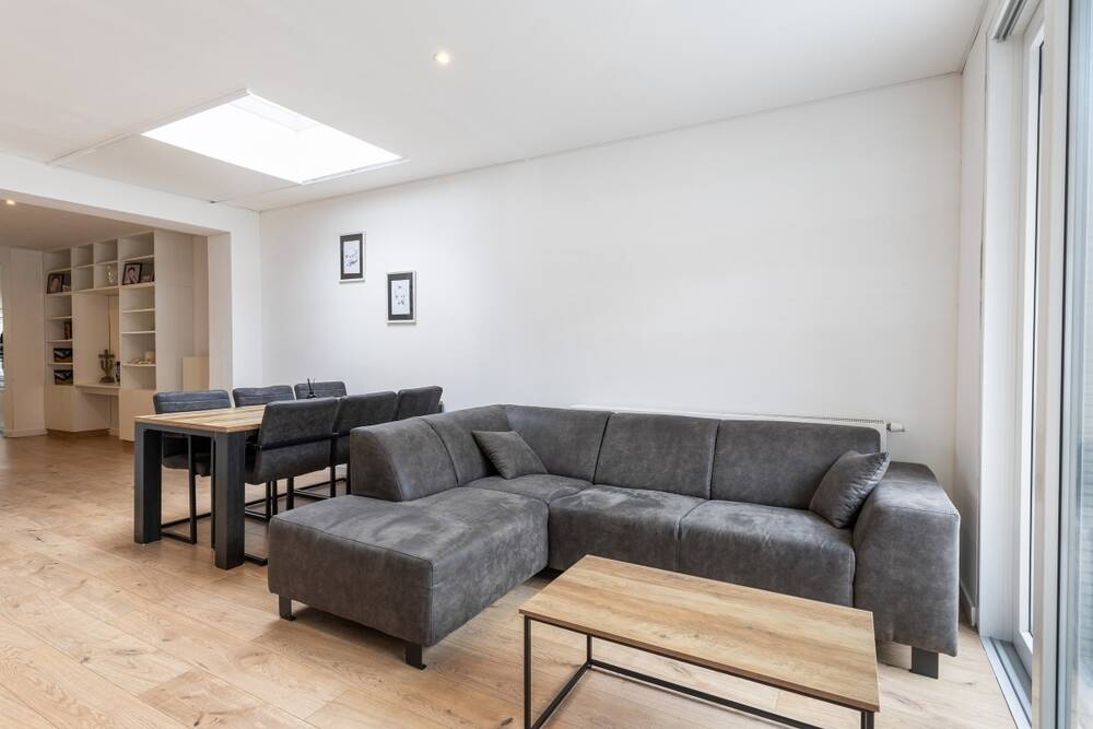 Huis te koop in Oostende 8400 345000.00€ 2 slaapkamers 126.00m² - Zoekertje 495393