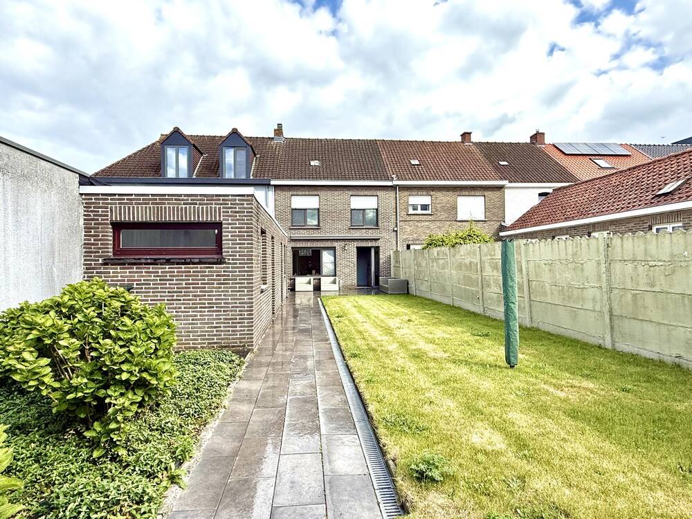 Huis te koop in Sint-Eloois-Vijve 8793 185000.00€ 2 slaapkamers 120.00m² - Zoekertje 495867