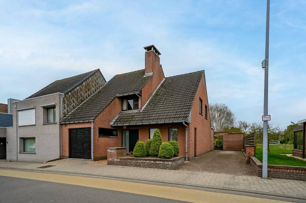 Huis te in Oudenburg 8460 319000.00€ 3 slaapkamers 171.00m² - Zoekertje 495473