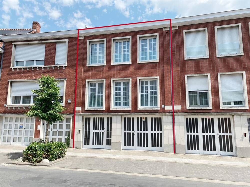 Huis te  huur in Kortrijk 8500 795.00€ 3 slaapkamers 155.00m² - Zoekertje 495057