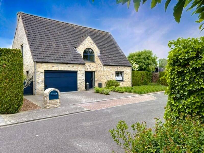 Huis te koop in Harelbeke 8530 455000.00€ 4 slaapkamers 222.00m² - Zoekertje 495087