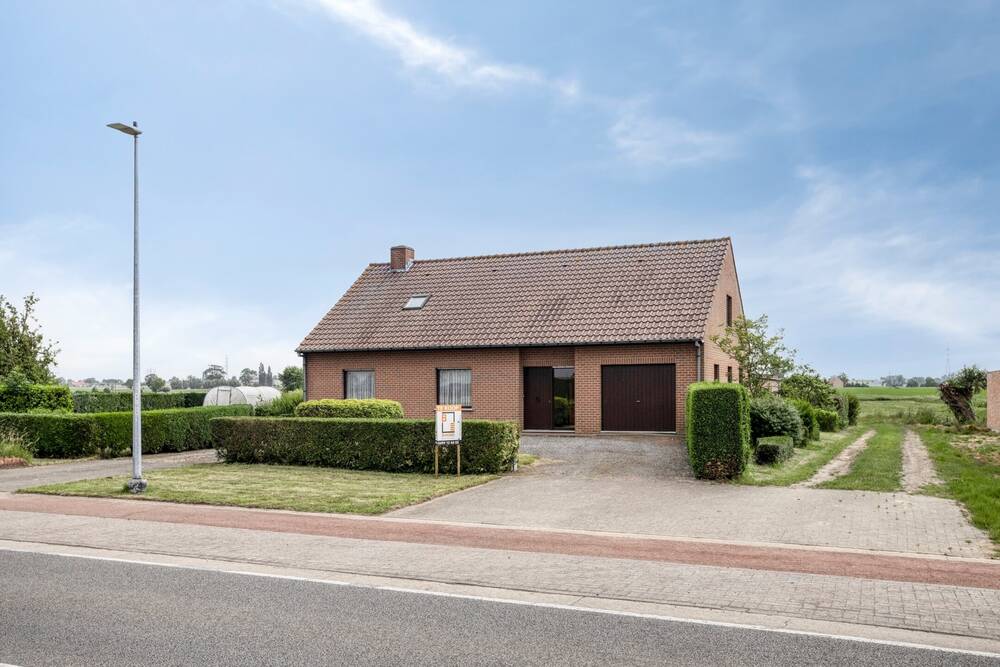 Huis te koop in Zarren 8610 420000.00€ 3 slaapkamers 263.00m² - Zoekertje 495221