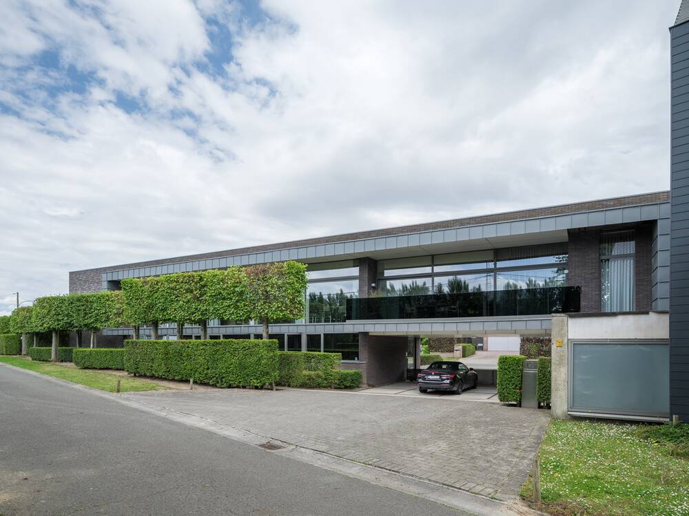 Huis te koop in Kuurne 8520 1150000.00€ 4 slaapkamers 450.00m² - Zoekertje 495469