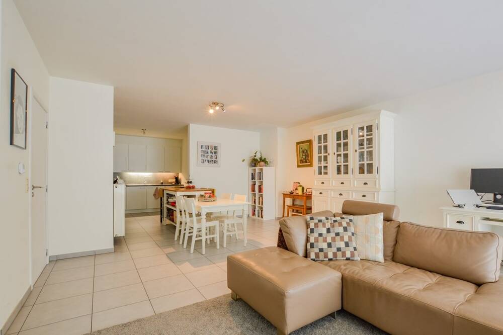 Benedenverdieping te in Jabbeke 8490 269000.00€ 2 slaapkamers 118.00m² - Zoekertje 494198