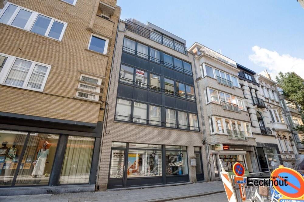 Appartement te koop in Oostende 8400 279000.00€ 2 slaapkamers 100.00m² - Zoekertje 494297