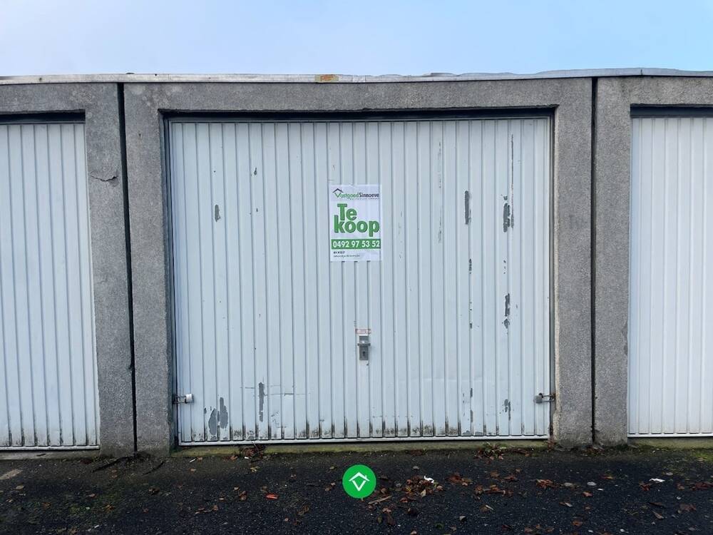 Parking & garage te koop in Roeselare 8800 20000.00€ slaapkamers m² - Zoekertje 494181