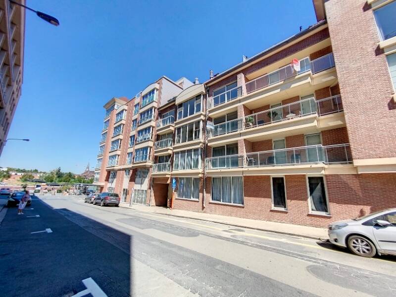 Appartement te huur in Kortrijk 8500 625.00€ 1 slaapkamers m² - Zoekertje 493970
