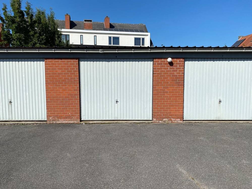 Parking & garage te  huur in Kortemark 8610 100.00€  slaapkamers m² - Zoekertje 494399