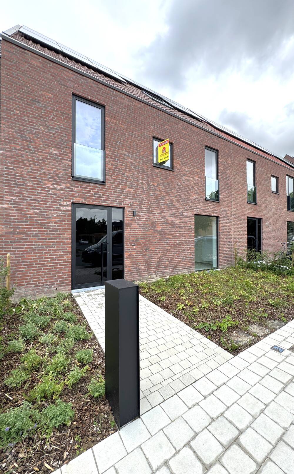 Huis te  huur in Kortrijk 8500 1200.00€ 5 slaapkamers 168.00m² - Zoekertje 494903