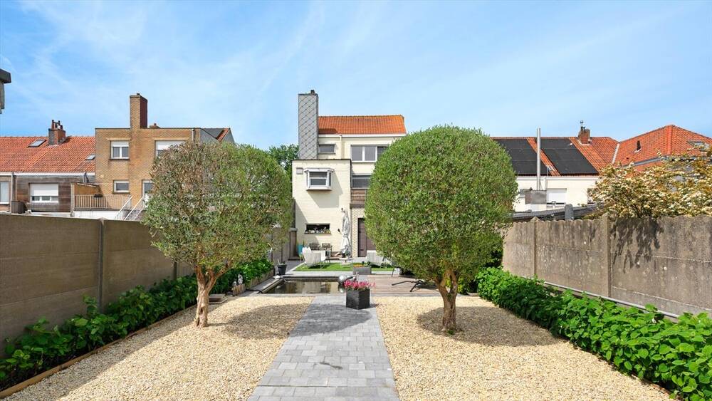 Huis te koop in Zeebrugge 8380 399000.00€ 3 slaapkamers 247.00m² - Zoekertje 493866