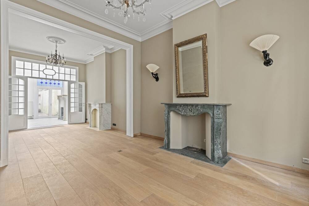 Huis te  koop in Brugge 8000 697800.00€ 5 slaapkamers 294.00m² - Zoekertje 506039
