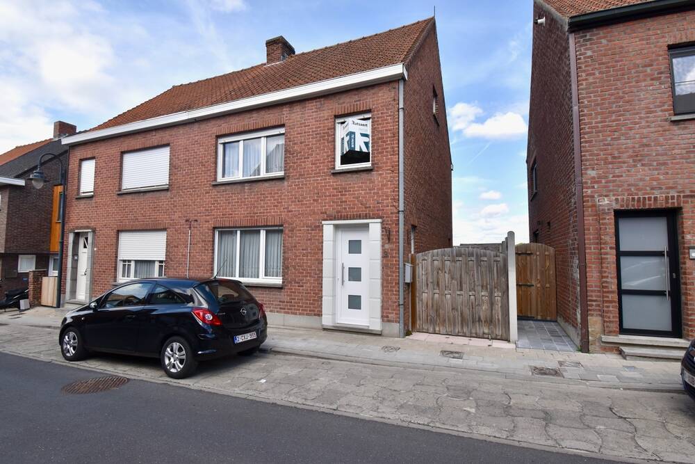 Huis te  huur in Wakken 8720 800.00€ 3 slaapkamers 160.00m² - Zoekertje 506208