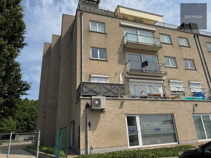 Appartement te  koop in Waregem 8790 195000.00€ 2 slaapkamers 107.00m² - Zoekertje 506324