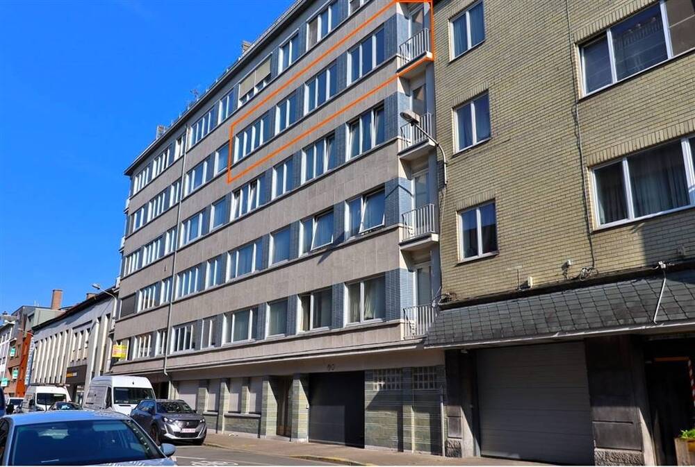 Appartement te koop in Kortrijk 8500 229000.00€ 2 slaapkamers 94.00m² - Zoekertje 506457