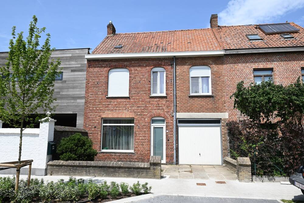 Huis te  koop in Ruddervoorde 8020 285000.00€ 3 slaapkamers m² - Zoekertje 506331