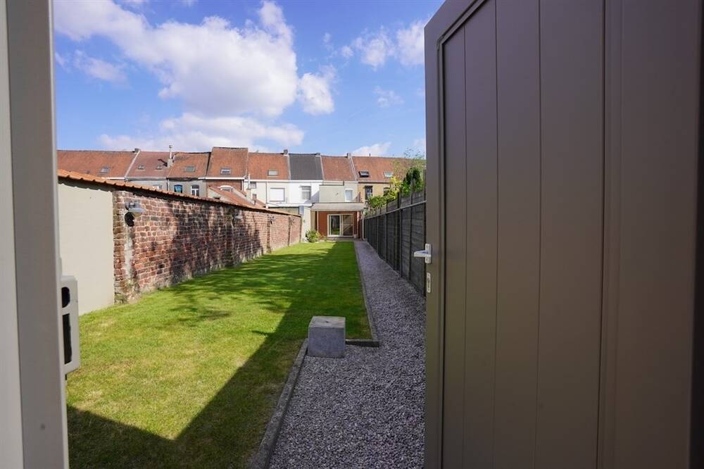 Huis te koop in Harelbeke 8530 249000.00€ 2 slaapkamers 178.00m² - Zoekertje 508299