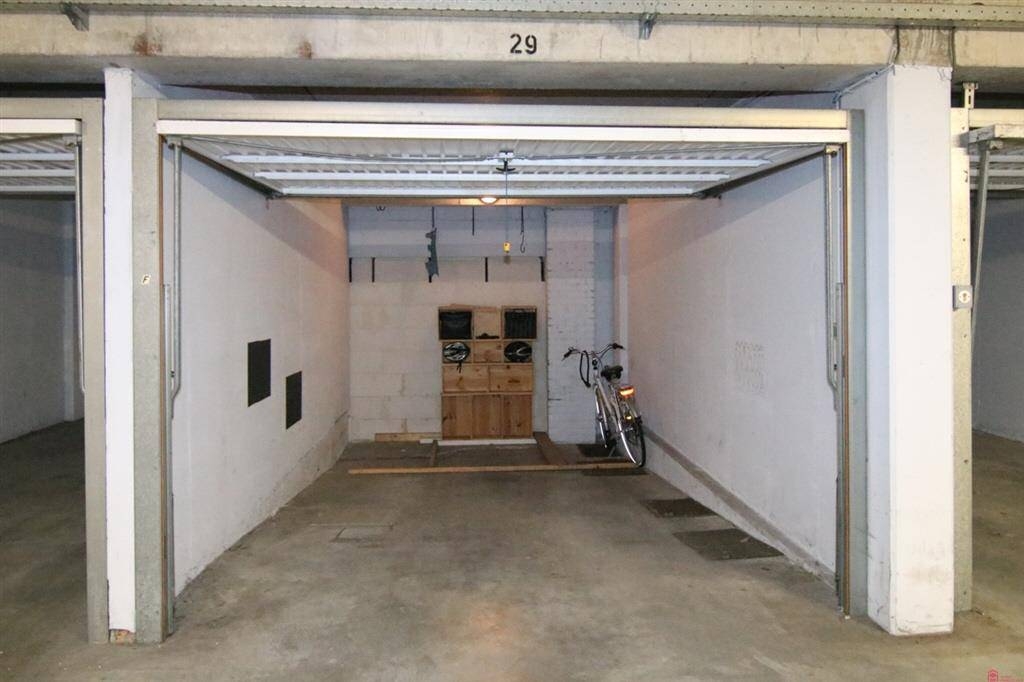 Box te koop in Kortrijk 8500 32500.00€ slaapkamers m² - Zoekertje 507852