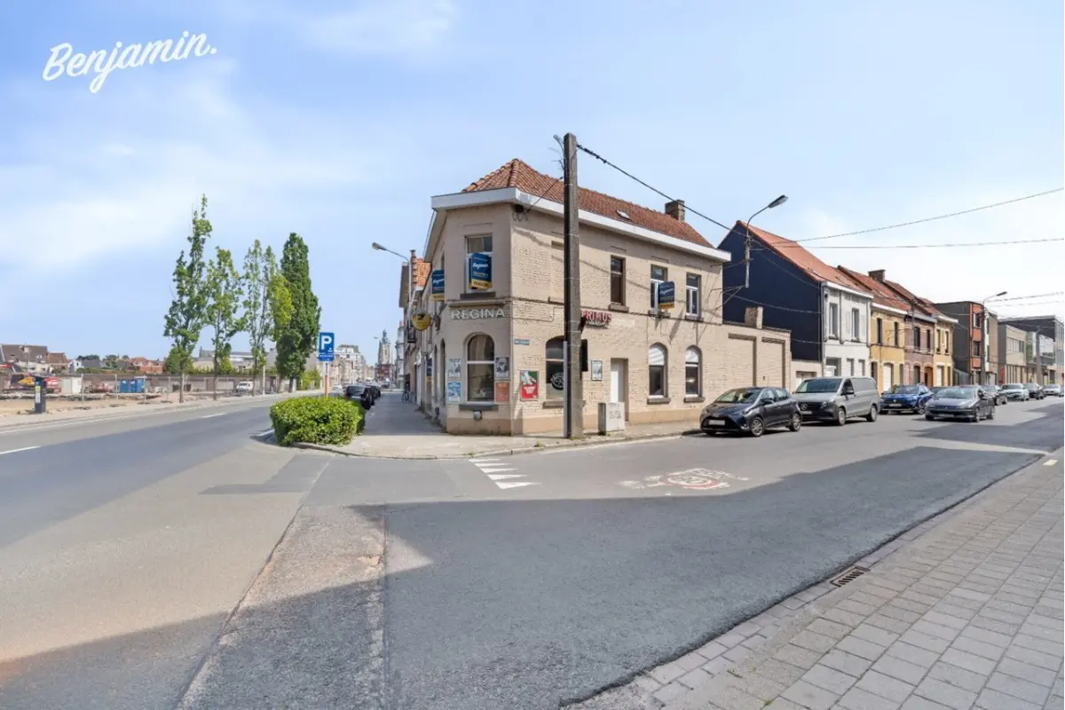 Handelszaak te  koop in Roeselare 8800 299000.00€  slaapkamers m² - Zoekertje 508287