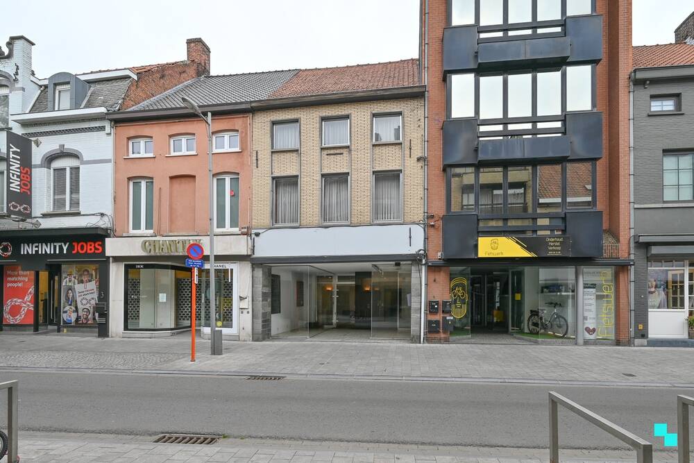 Mixgebouw te koop in Izegem 8870 245000.00€ 4 slaapkamers 255.00m² - Zoekertje 507785