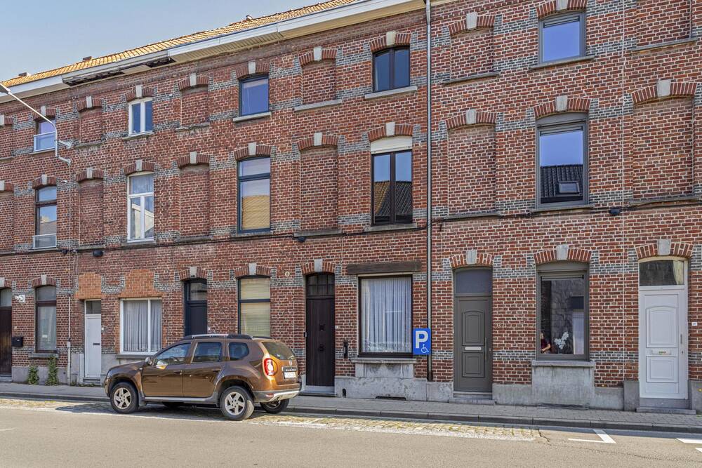Huis te in Kortrijk 8500 165000.00€ 3 slaapkamers m² - Zoekertje 509750