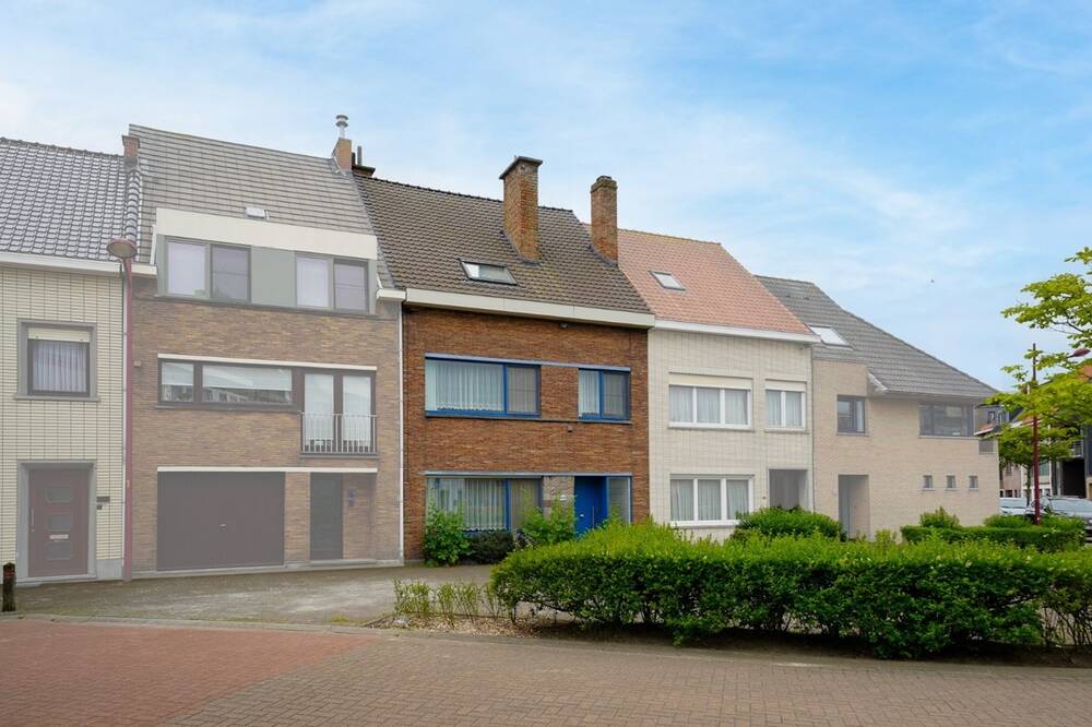Huis te koop in Oostende 8400 365000.00€ 5 slaapkamers 207.00m² - Zoekertje 510000