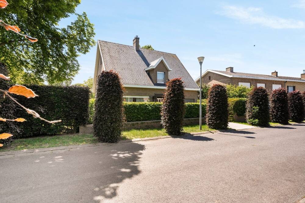 Huis te koop in Diksmuide 8600 420000.00€ 3 slaapkamers 199.00m² - Zoekertje 509996