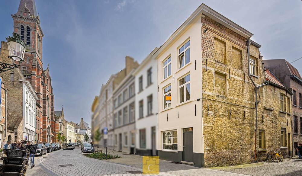 Huis te  koop in Brugge 8000 325000.00€ 3 slaapkamers m² - Zoekertje 510078