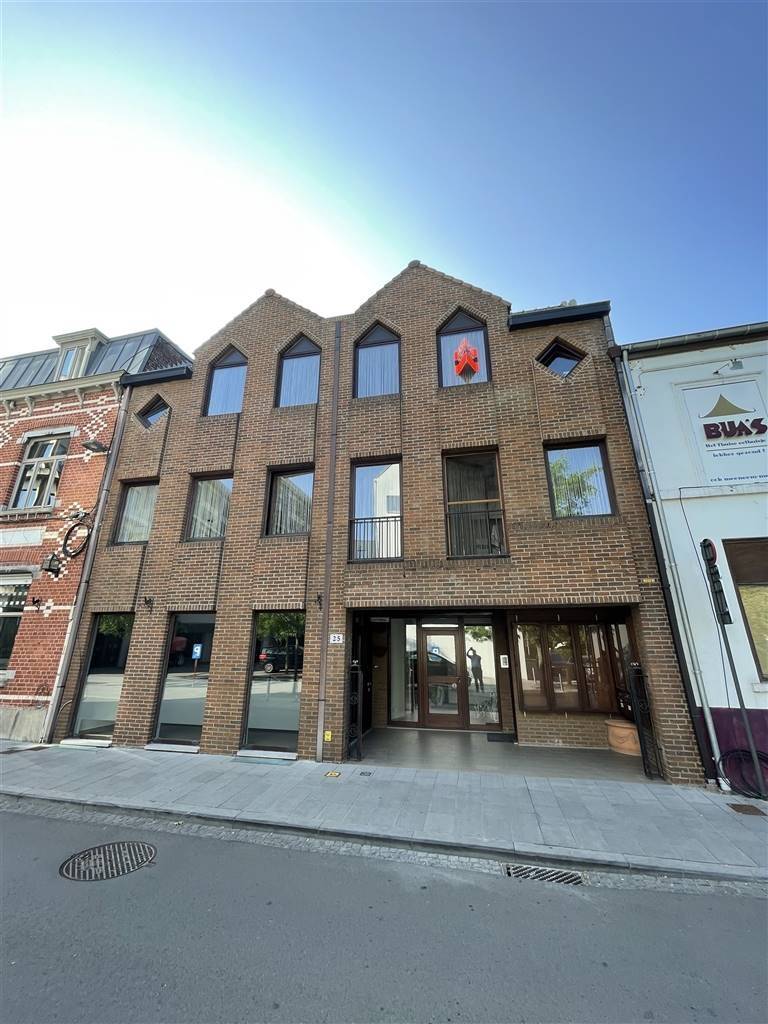 Appartement te  huur in Kortrijk 8500 700.00€ 1 slaapkamers m² - Zoekertje 510727