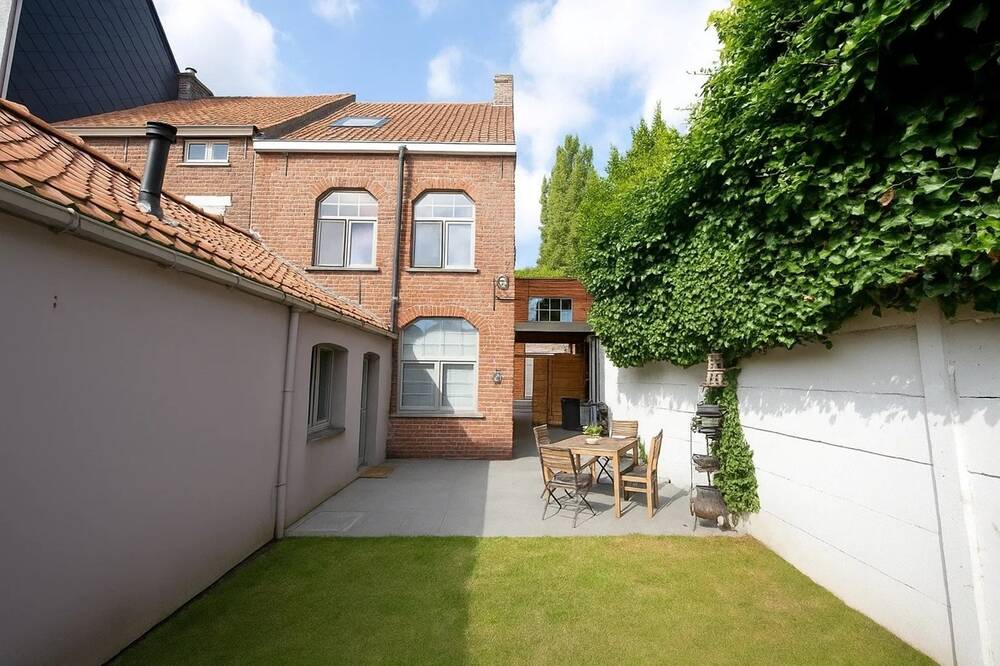Huis te koop in Tielt 8700 259000.00€ 3 slaapkamers 146.00m² - Zoekertje 511623