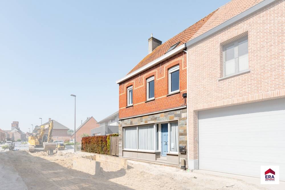 Huis te koop in Aarsele 8700 245000.00€ 4 slaapkamers 217.00m² - Zoekertje 512441