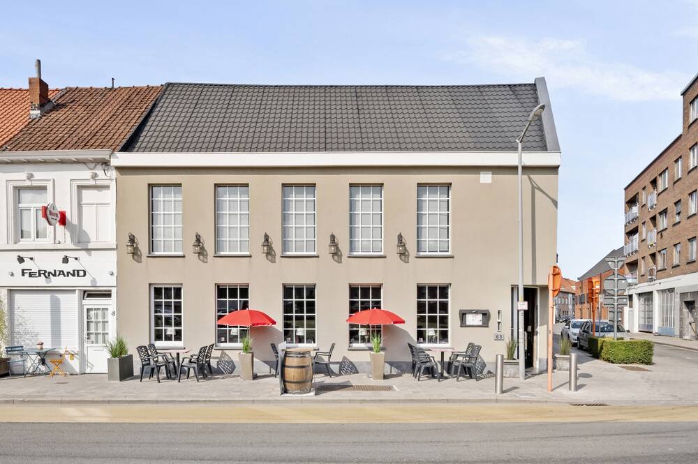 Mixgebouw te  koop in Kortrijk 8500 675000.00€ 1 slaapkamers 446.00m² - Zoekertje 511383