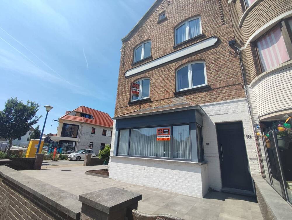 Huis te  koop in Koksijde 8670 385000.00€ 3 slaapkamers 202.00m² - Zoekertje 512234