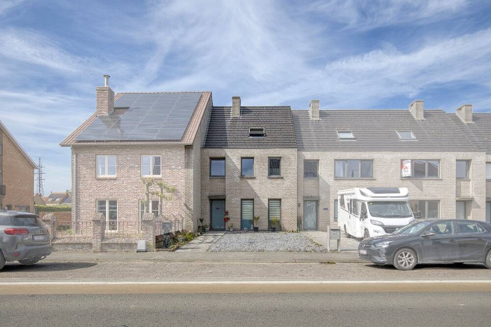 Huis te  koop in Gistel 8470 330000.00€ 4 slaapkamers 165.00m² - Zoekertje 512364