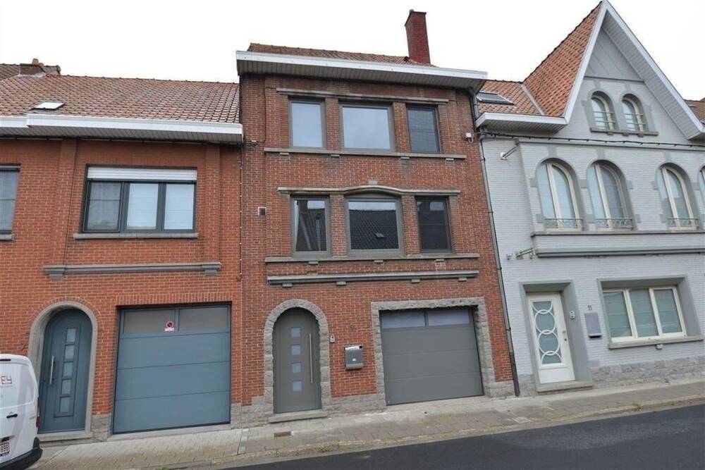 Huis te koop in Wevelgem 8560 289000.00€ 4 slaapkamers 220.00m² - Zoekertje 540850