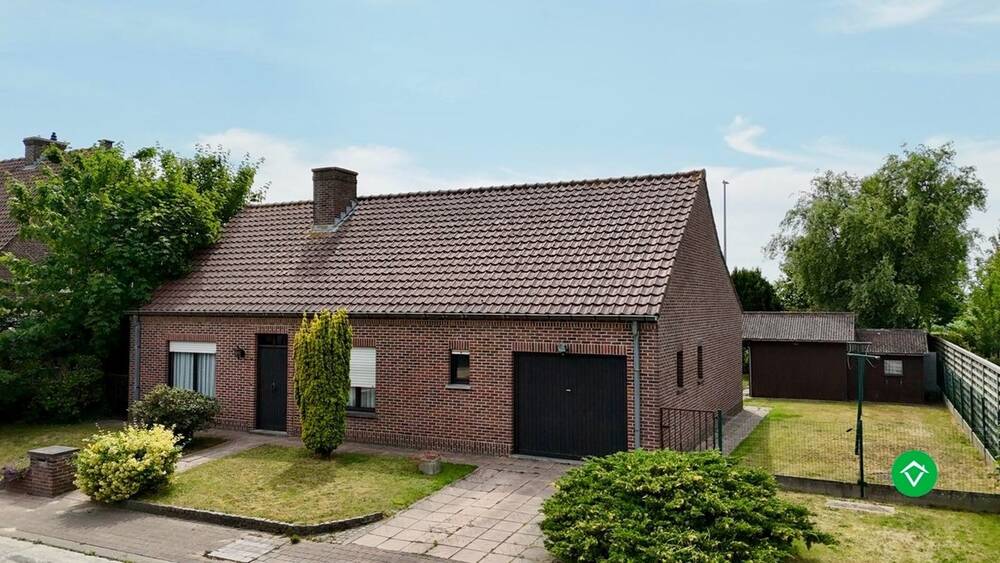 Huis te koop in Torhout 8820 290000.00€ 3 slaapkamers 200.00m² - Zoekertje 513426