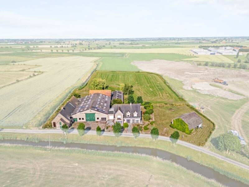 Huis te koop in Diksmuide 8600 0.00€ 4 slaapkamers m² - Zoekertje 512850