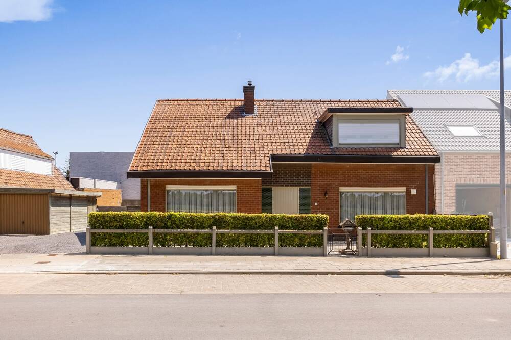 Huis te koop in Wielsbeke 8710 287000.00€ slaapkamers m² - Zoekertje 512860