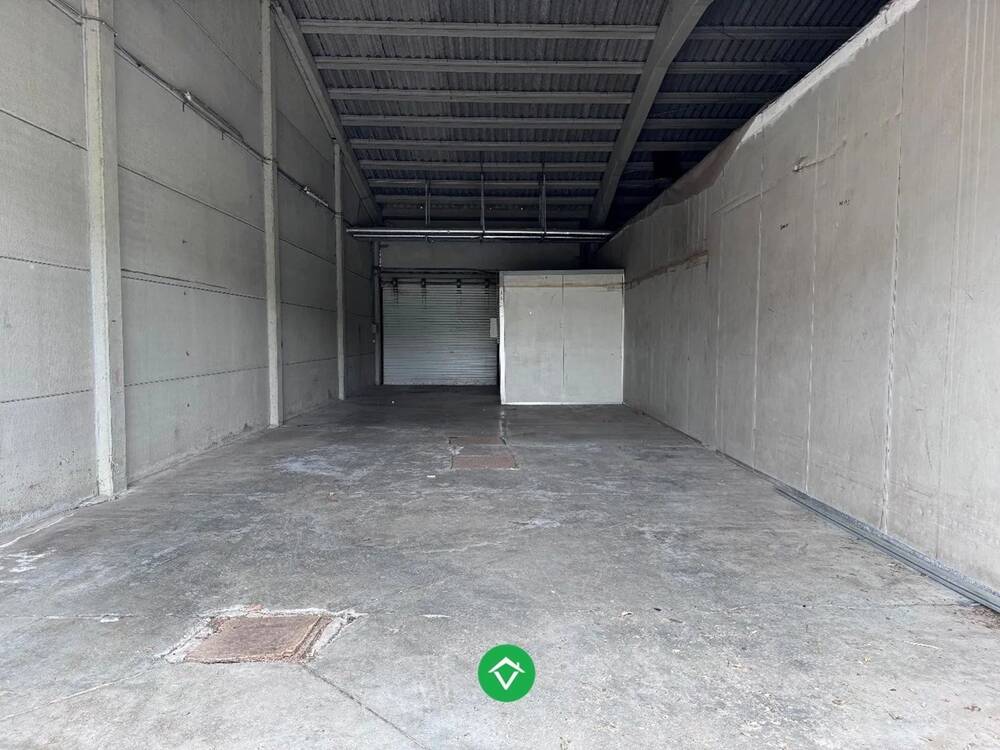 Handelszaak te  huur in Diksmuide 8600 350.00€  slaapkamers m² - Zoekertje 513424