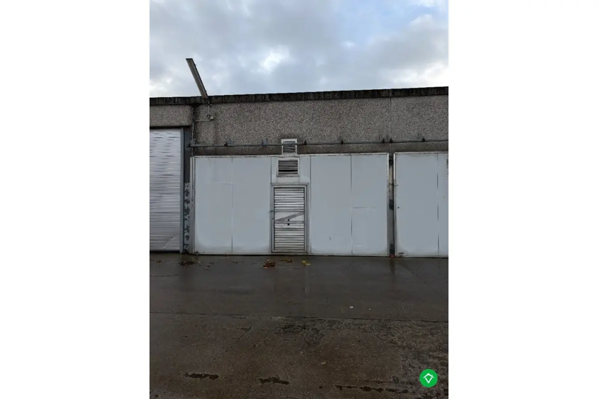 Handelszaak te  huur in Diksmuide 8600 350.00€  slaapkamers m² - Zoekertje 513422