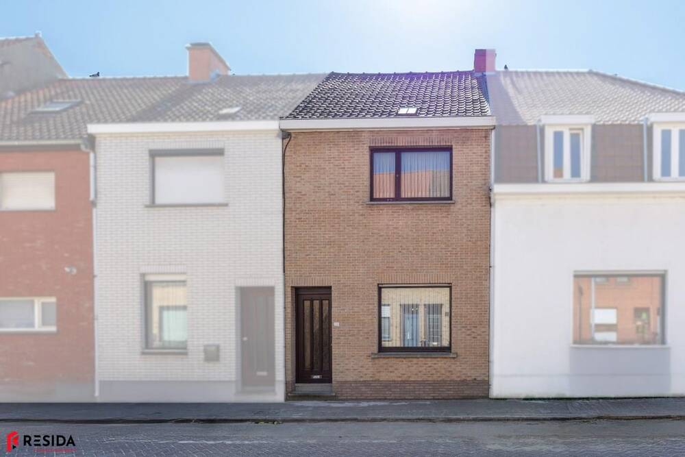 Huis te koop in Harelbeke 8530 155000.00€ 2 slaapkamers 163.00m² - Zoekertje 513461