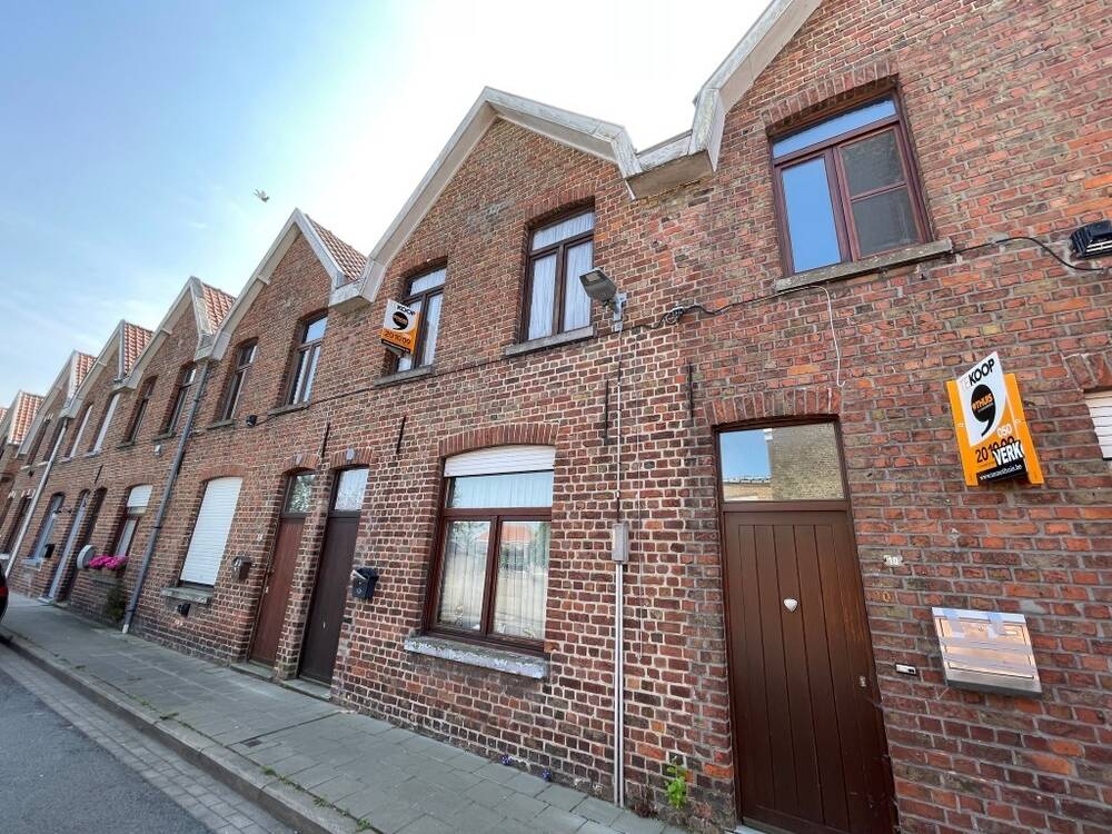 Huis te koop in Oostkamp 8020 189000.00€ 3 slaapkamers m² - Zoekertje 514116