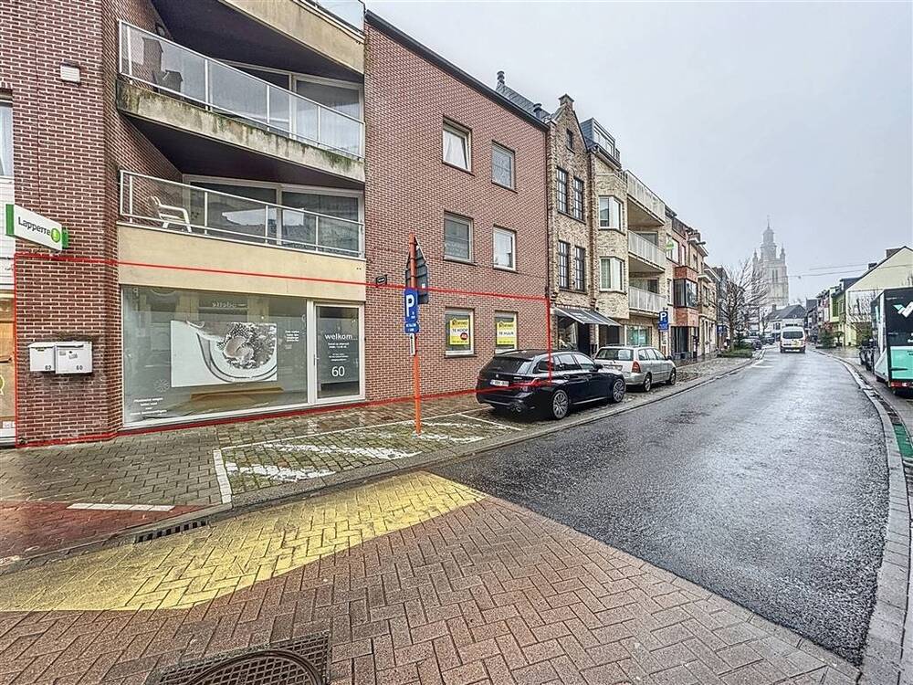 Handelszaak te koop in Roeselare 8800 175000.00€ slaapkamers 150.00m² - Zoekertje 514380