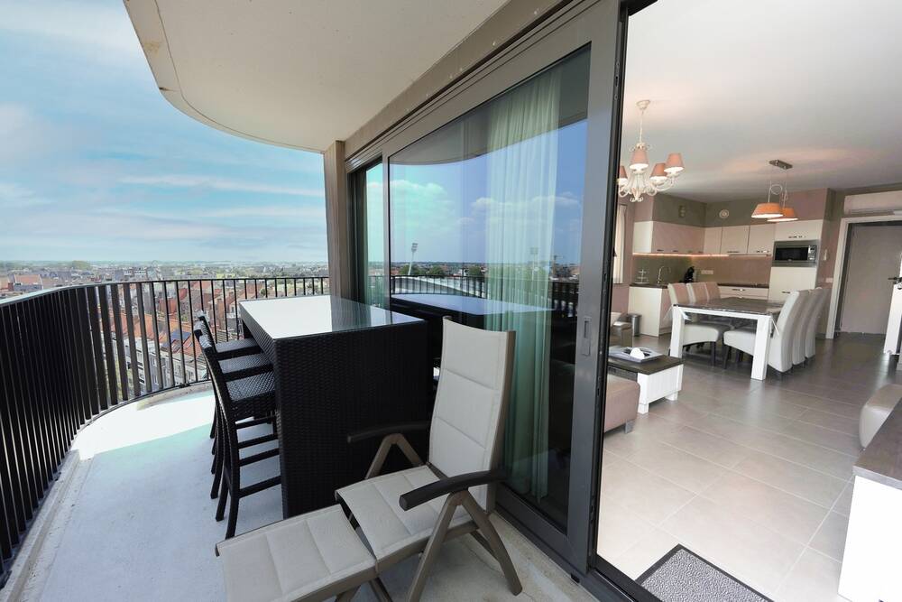 Appartement te in Oostende 8400 375000.00€ slaapkamers m² - Zoekertje 514120