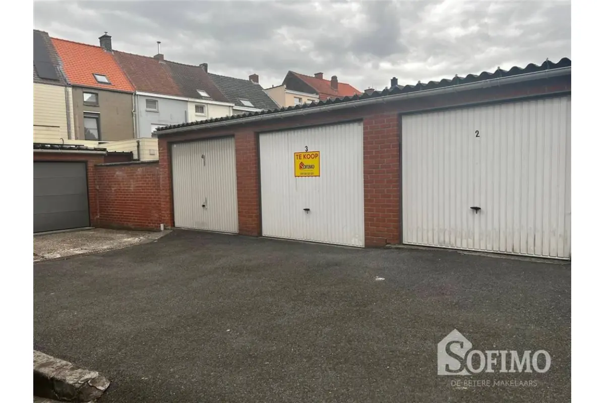 Box te  koop in Roeselare 8800 19500.00€  slaapkamers m² - Zoekertje 514381